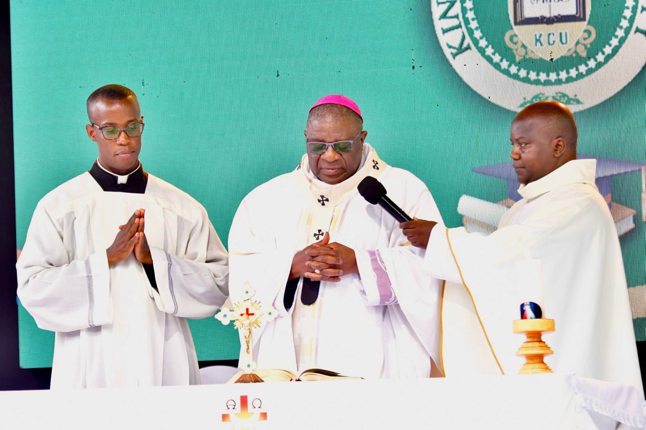 Archbishop Ssemogerere cautions graduates against corruption