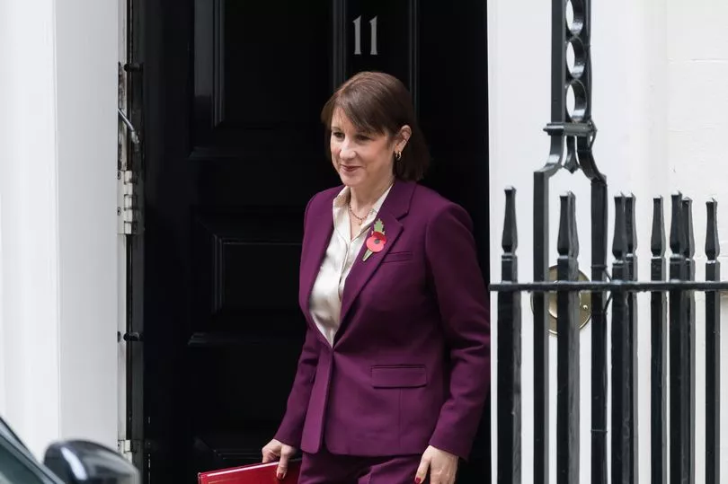 Millions of UK workers set to receive £1,400 boost as Rachel Reeves