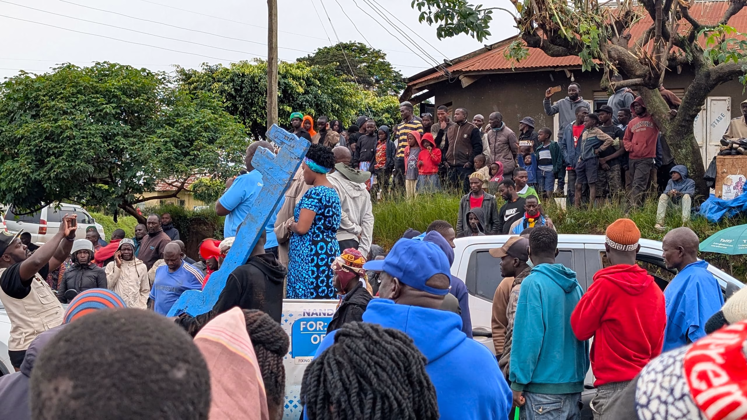 FDC’s Mafabi faces hostility in detained Besigye’s Rukungiri town ahead of 2026 election